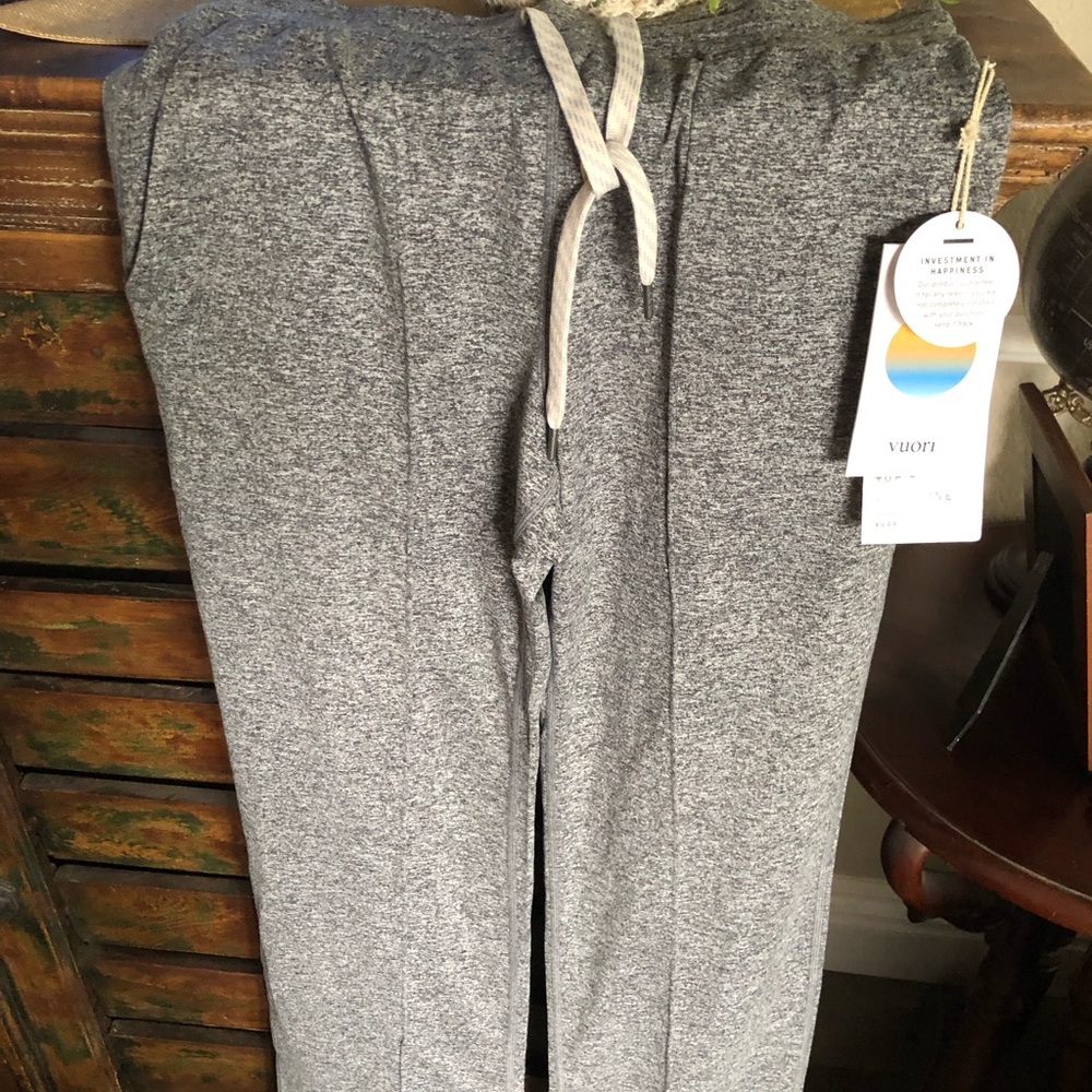 Vuori Halo Wide Leg Pant Women’s Brand New With Tags